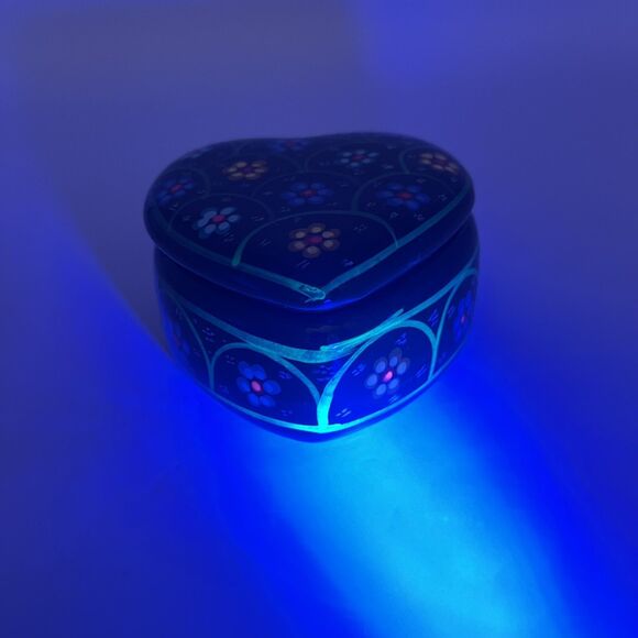 Hand Painted Mexican Redware Pottery Trinket Box Mosaic Glaze Heart Floral GLOWS - Picture 3 of 12